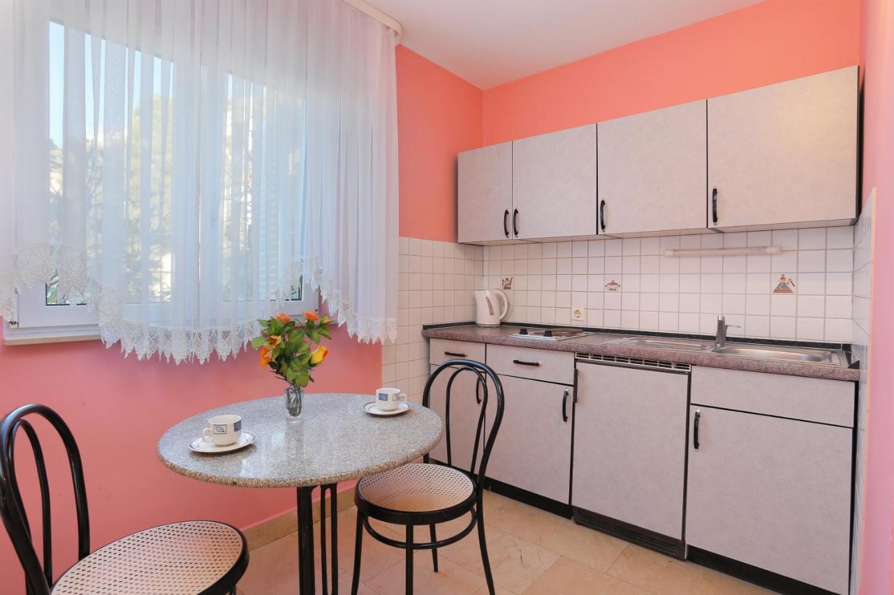 Apartments With A Parking Space Marusici, Omis - 18497 มีมิตเซ ภายนอก รูปภาพ